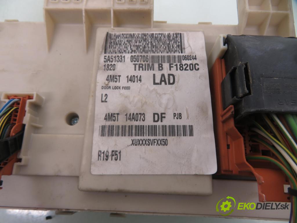FORD FOCUS II Turnier (DA_, FFS, DS) KOMBI 2005 107,00 2 - AODA 1999,00 spínačka / imobilizéra IMMO / řídící jednotka 5M5112A650SD ; 3M5F10A855A ; 4M5T14014