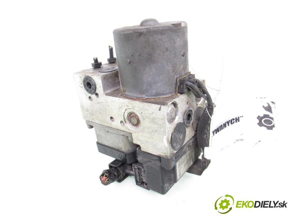VW PASSAT B5 Variant (3B5) KOMBI 1997 81,00 1.9 TDI 110 - AFN 1896,00 Pumpa ABS 8E0614111AH ; 0265220525 ; 0273004358 (Pumpa ABS)