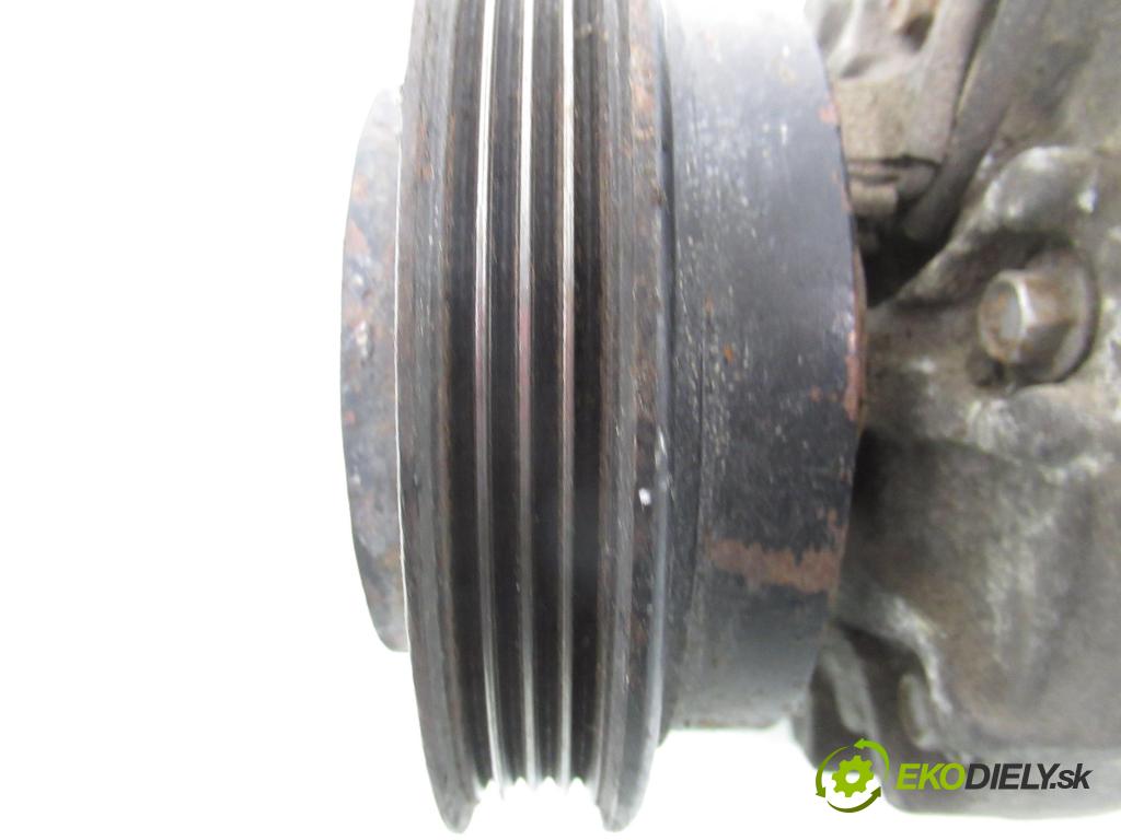 VW PASSAT B5 Variant (3B5) KOMBI 1997 81,00 1.9 TDI 110 - AFN 1896,00 KOMPRESOR: klimatizace 8D0260808 ; 4472208182 (Kompresor klimatizace)