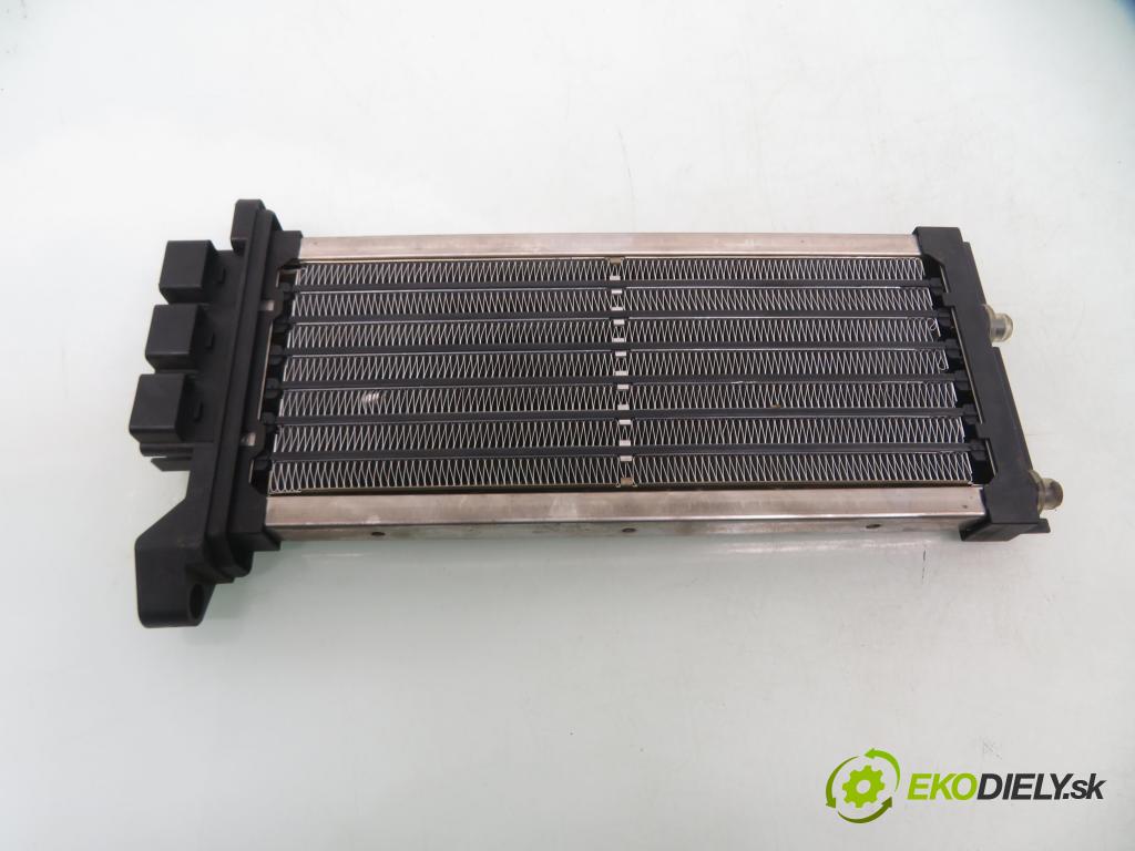 LANCIA LYBRA SW (839_) KOMBI 2002 85,00 1.9 JTD - 937 A2.000 1910,00 Výhrevné teleso, radiátor kúrenia elektrická 590530000 (Radiátor kúrenia)