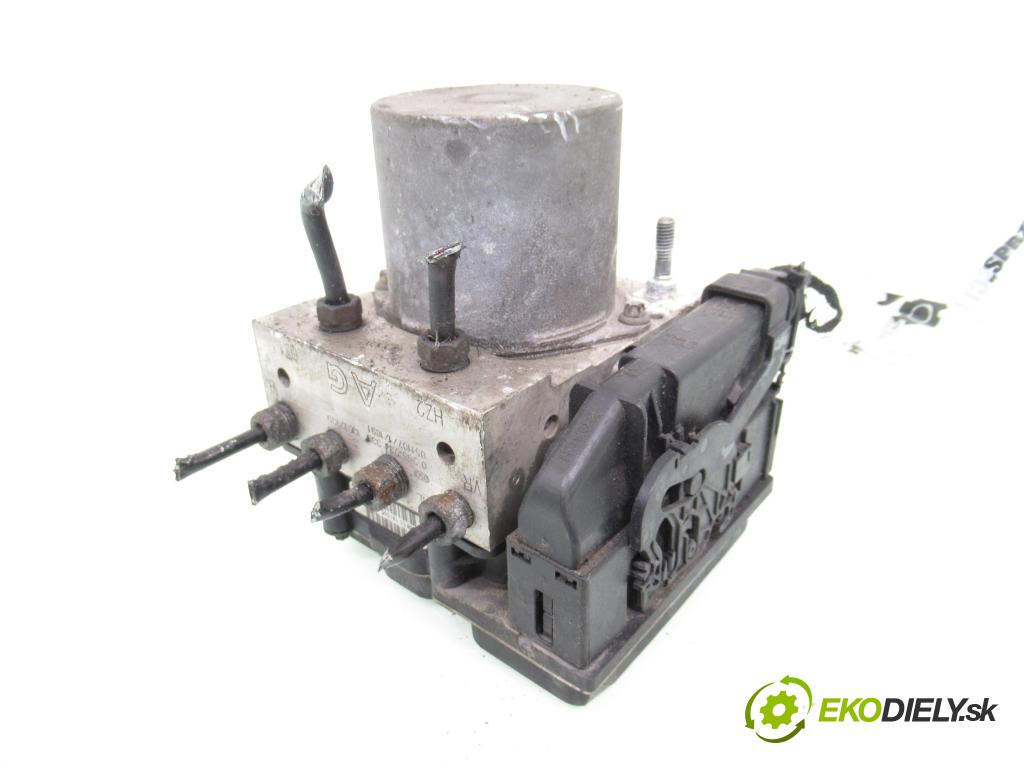 OPEL MERIVA A nadwozie wielkoprzestrzenne (MPV) (X03) MINIVAN 2005 66,00 1.4 16V Twinport - Z 14 XEP 1364,00 Pumpa ABS 0265234339 ; 0265950475 (Pumpa ABS)