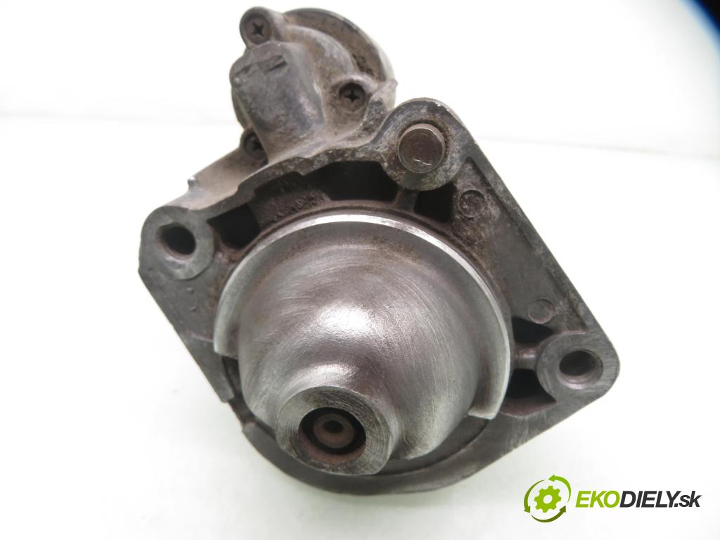 VOLVO 850 Kombi (LW) KOMBI 1995 103,00 2.4 - B 5252 2435,00 startér  (Startér)