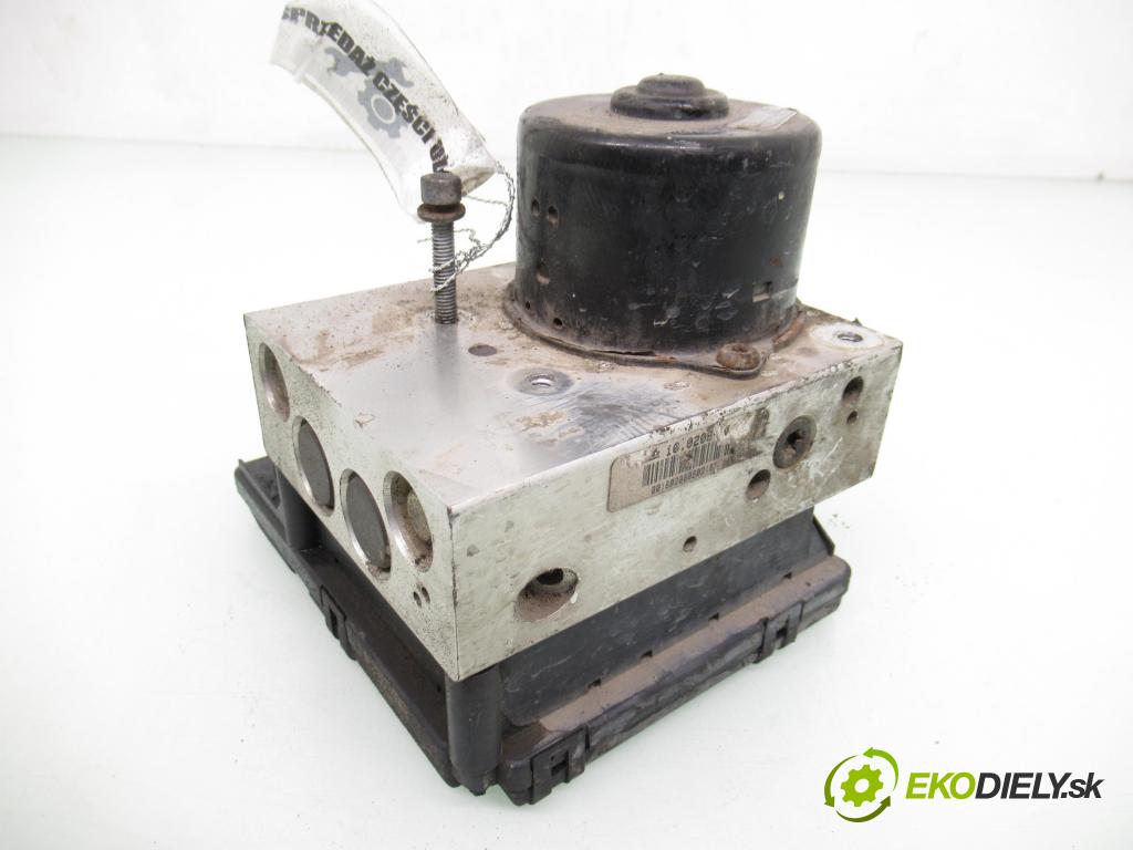 VW GOLF IV (1J1) HB 2000 81,00 1.9 TDI 110 - ASV 1896,00 Pumpa ABS 6X0614517 ; 1C0907379 (Pumpa ABS)