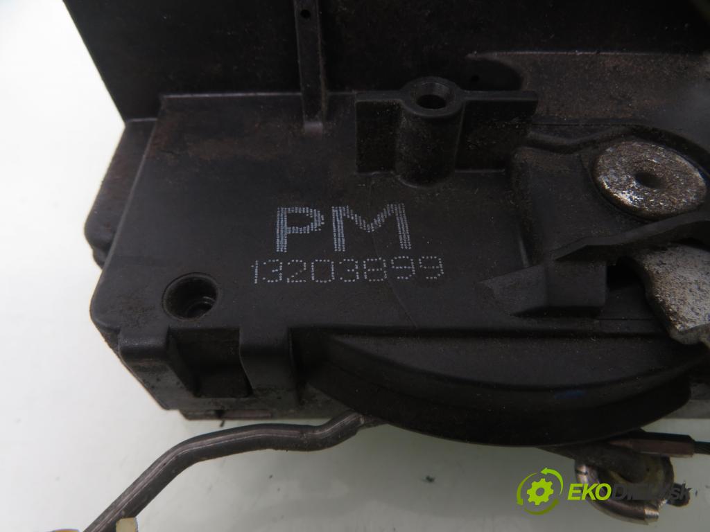 OPEL MERIVA A nadwozie wielkoprzestrzenne (MPV) (X03) MINIVAN 2005 66,00 1.4 16V Twinport - Z 14 XEP 1364,00 zámok 13203899