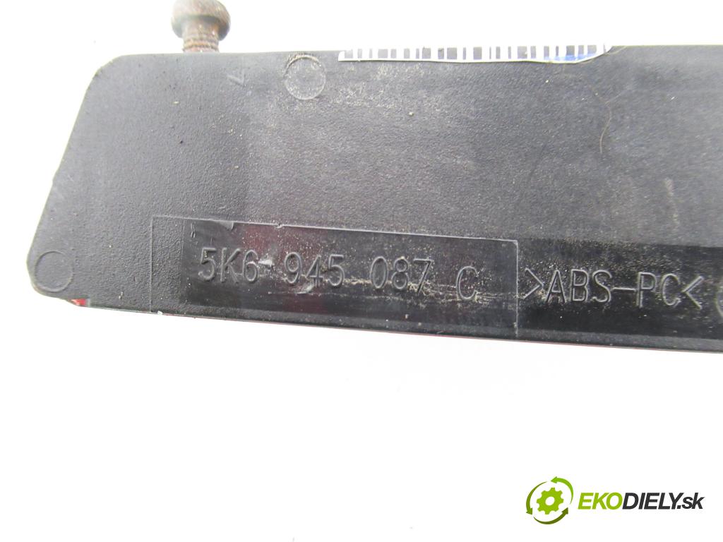 VW GOLF VI (5K1) HB 2011 155,00 2.0 GTi - CCZB 1984,00 svetlo bŕzd 5K6945087C
