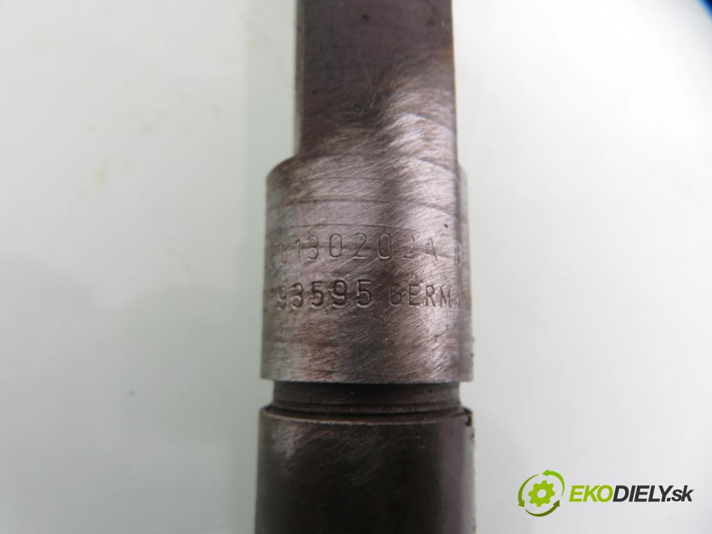 VW GOLF IV (1J1) HB 2000 81,00 1.9 TDI 110 - ASV 1896,00 Vstrekovacie ventily 038130202B ; 038130202A (Vstrekovací ventil)