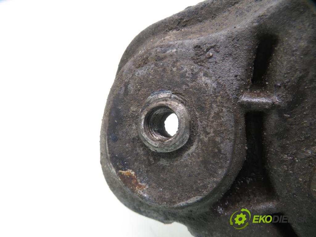 VW PASSAT B5 Variant (3B5) KOMBI 1997 74,00 1.9 TDI - AVB 1896,00 MCPERSON LP 