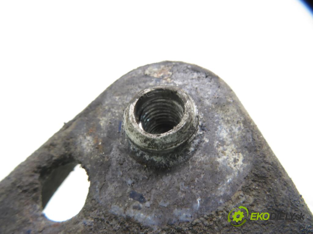 VW PASSAT B5 Variant (3B5) KOMBI 1997 74,00 1.9 TDI - AVB 1896,00 MCPERSON LP