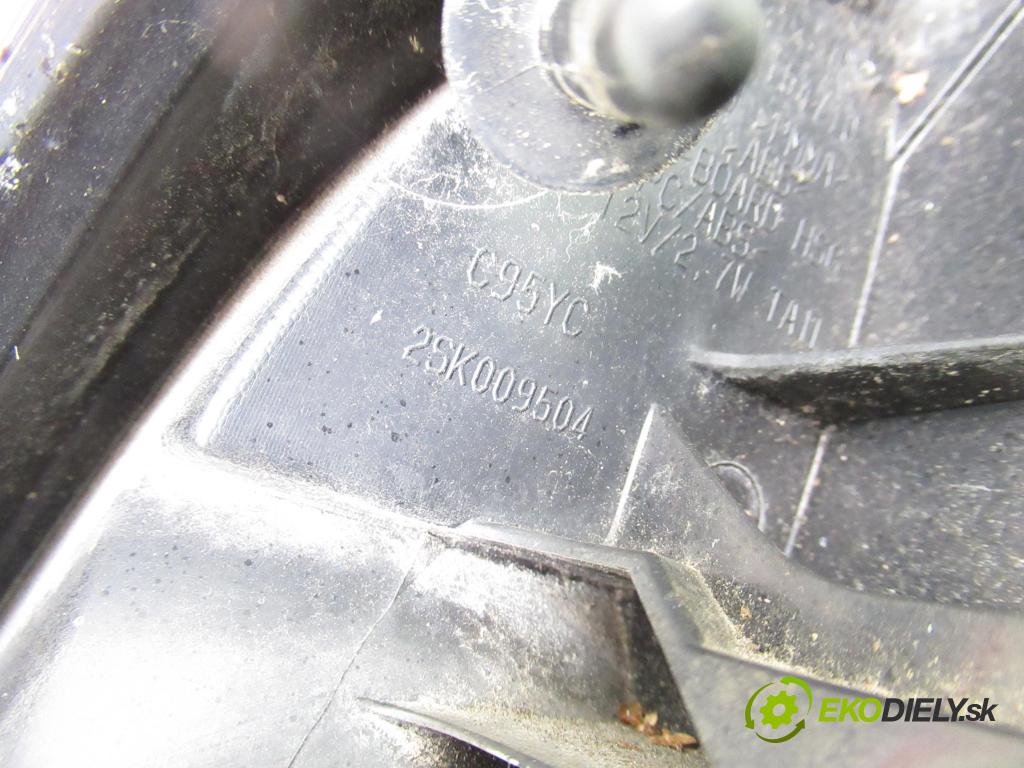 FORD C-MAX (DM2) MINIVAN 2004 80,00 1.6 TDCi - G8DD 1560,00 Svetlo pravé zadné 2SK009504 ; 3M5113N411AA