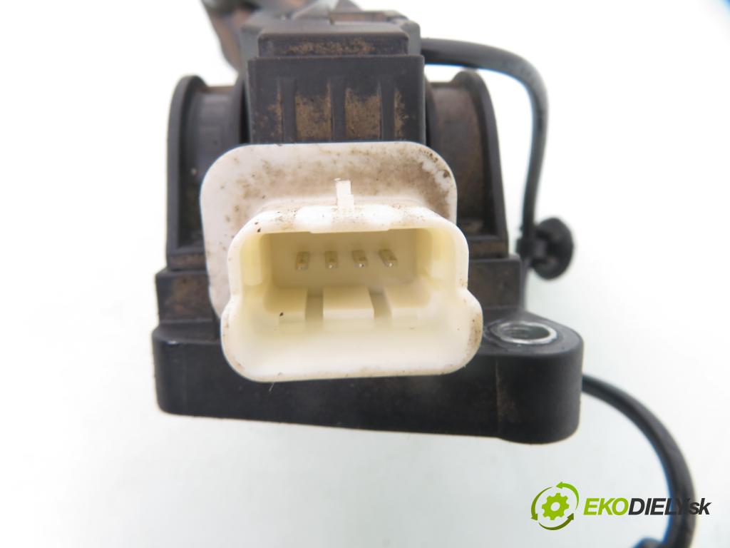 CITROEN C4 I (LC_) HB 2004 80,00 1.6 HDi 109 - 9HZ (DV6TED4) 1560,00 Potenciometer plynu F00C3E2429 ; 0280755001 ; 9650889180 (Potenciometer plynového pedálu)