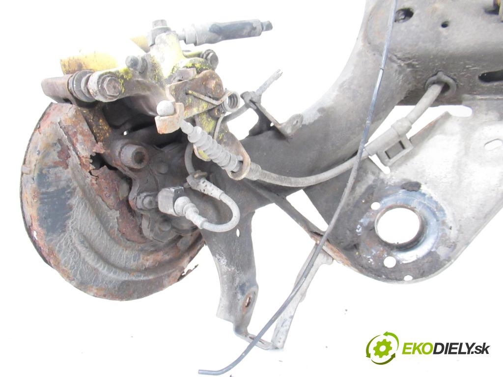 SEAT LEON (5F1) HB 2014 110,00 2.0 TDI CR 150 - CKFC 1968,00 výztuha zadní část ABS