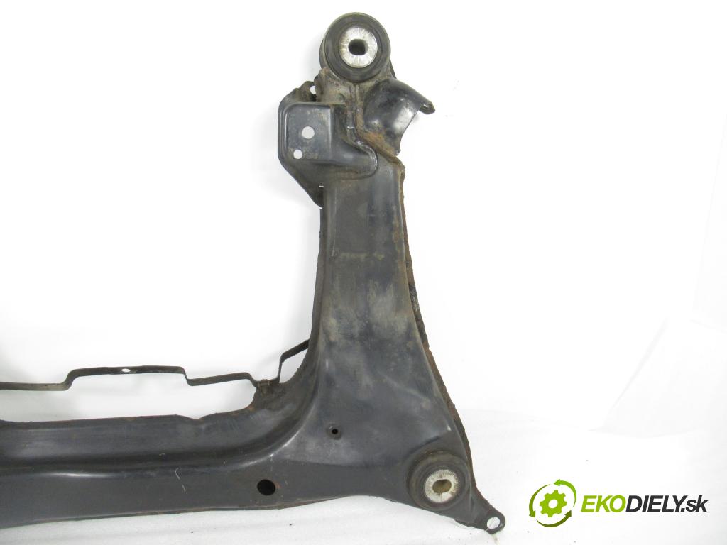 AUDI A4 (8D2, B5) SEDAN 1995 74,00 1.6 8V 100 - ADP 1595,00 PŘEDNÍ: