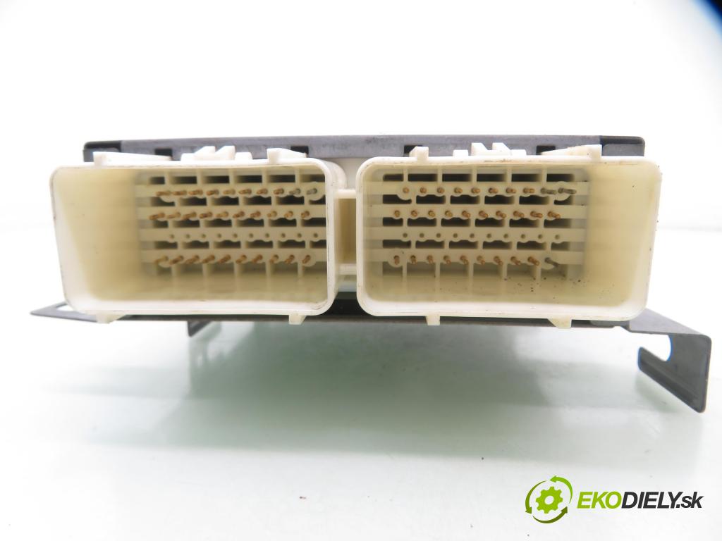 CHRYSLER VOYAGER / GRAND VOYAGER III (GS) MINIVAN 2000 85,00 2.5 TD - ENC 2499,00 MODUL komfortu P04686502AD