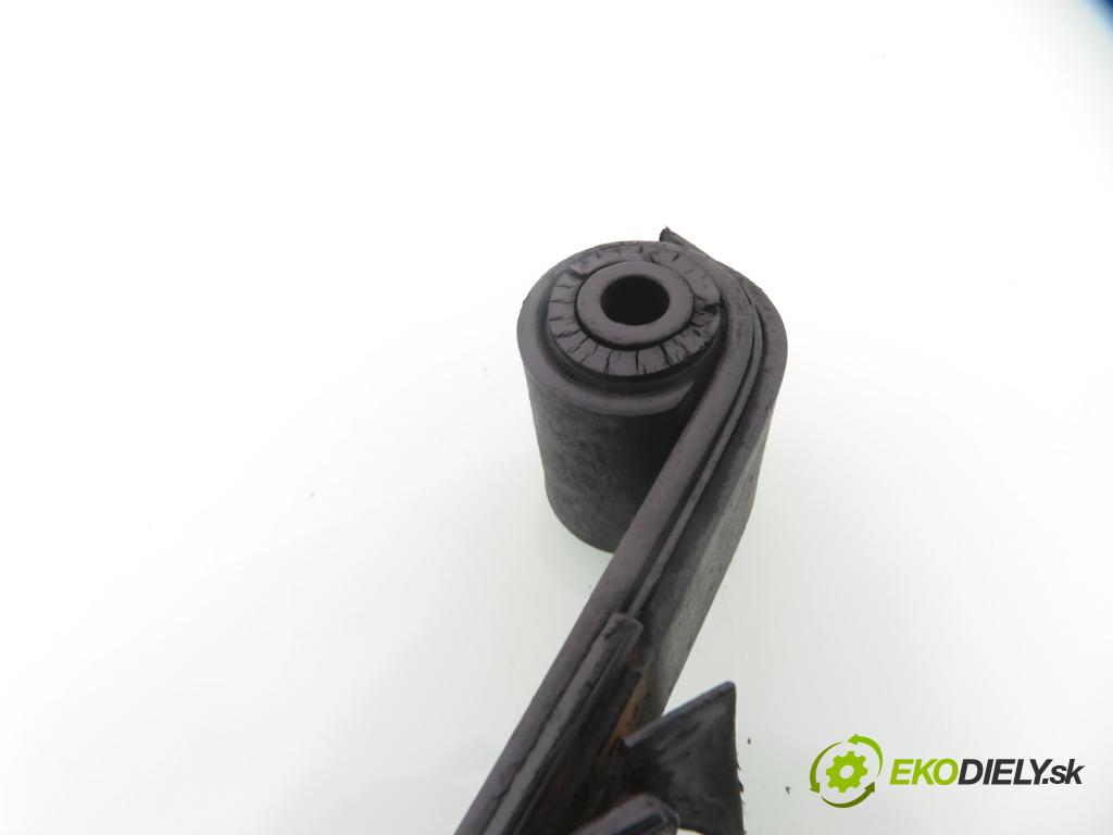 FIAT 126 (126_) FASTBACK 1991 18,00 650 652,00 Listové pero predný