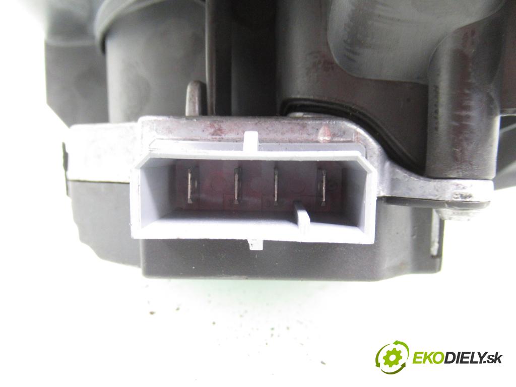 OPEL VECTRA C GTS (Z02) LIFTBACK 2003 108,00 2.2 16V - Z 22 SE 2198,00 Ventilátor vetráku 007013E ; 73421312