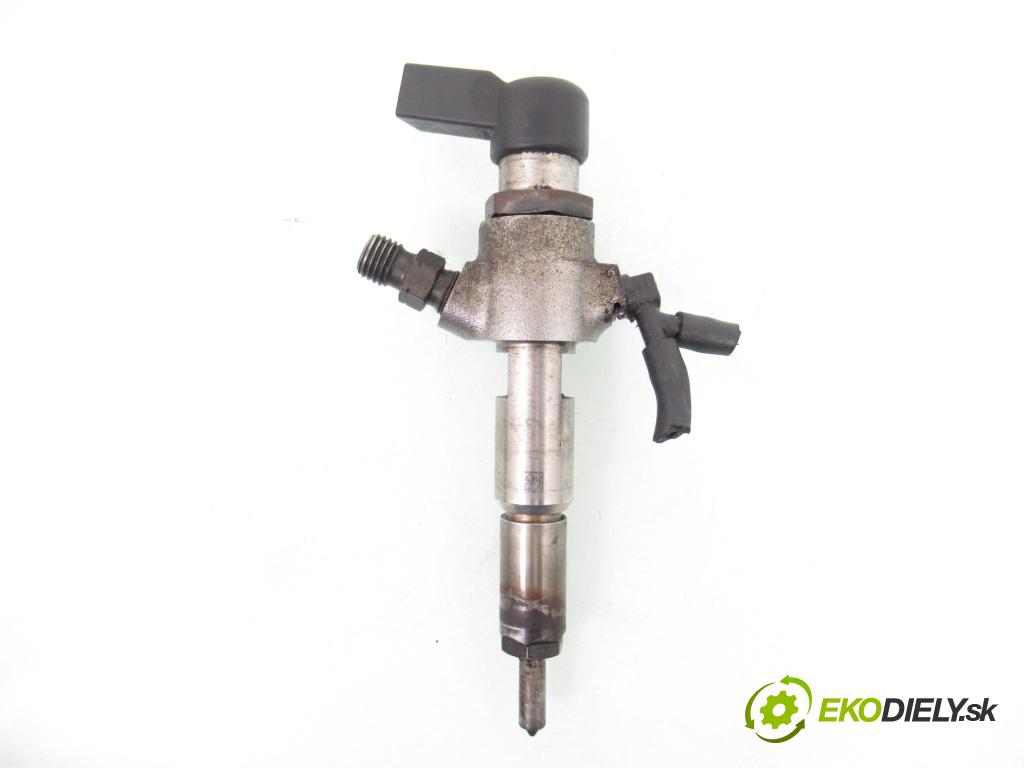 FORD FIESTA V (JH_, JD_) HB 2004 50,00 1.4 TDCi 8V 68 - F6JA 1399,00 vstrekovač 9654551080 (Vstrekovač paliva)