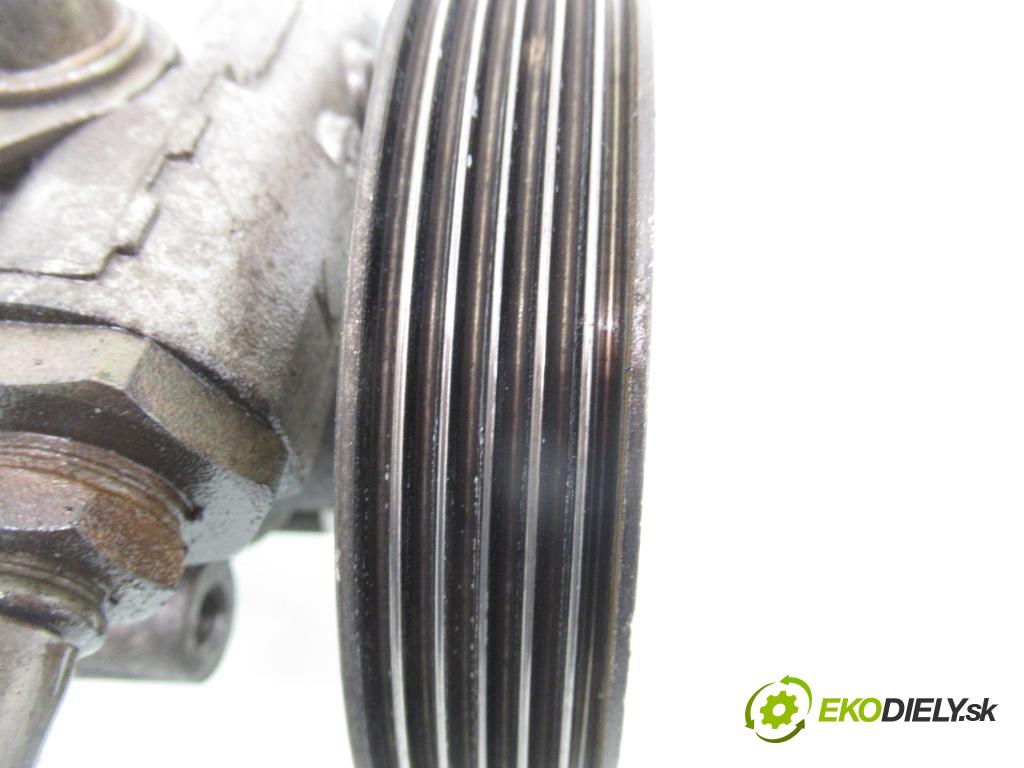 FORD FIESTA V (JH_, JD_) HB 2004 50,00 1.4 TDCi 8V 68 - F6JA 1399,00 pumpa servočerpadlo 2S6C3A696DC (Servočerpadlo)