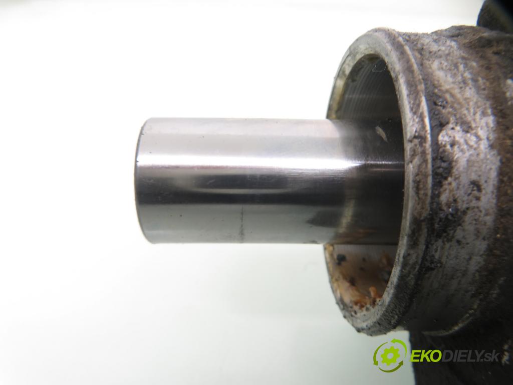 FORD FOCUS II (DA_, HCP) HB 2006 80,00 1.6 TDCi 109 - G8DA 1560,00 Riadenie ZE riadením 5M513200EB ; 3M513F818