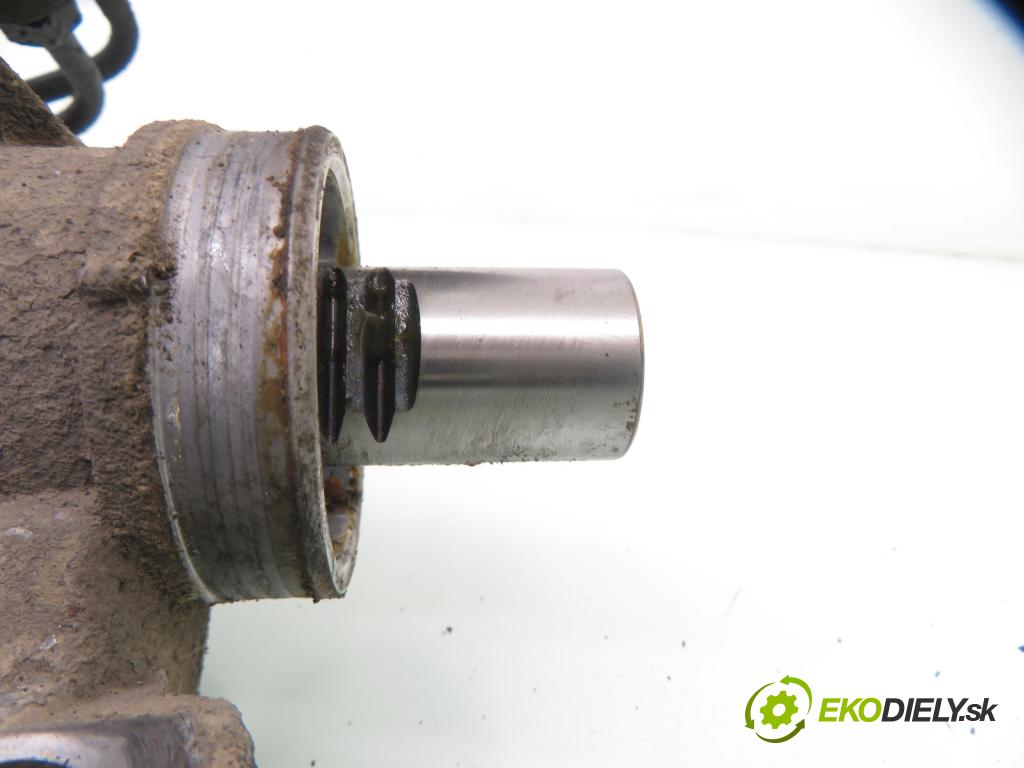 FORD FOCUS II (DA_, HCP) HB 2006 80,00 1.6 TDCi 109 - G8DA 1560,00 Riadenie ZE riadením 5M513200EB ; 3M513F818