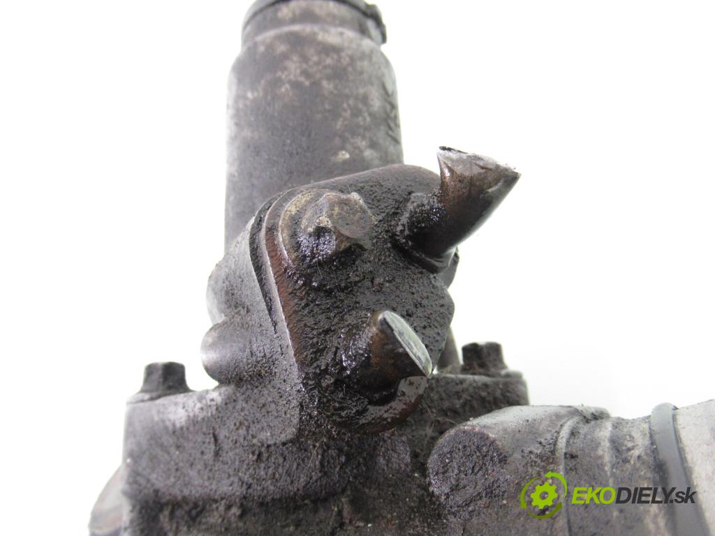 MERCEDES-BENZ KLASA C (W203) SEDAN 2000 120,00 C 200 Kompressor (203.042) - M 271.940 1796,00 Riadenie ZE riadením A20311051001 ; A20311011002