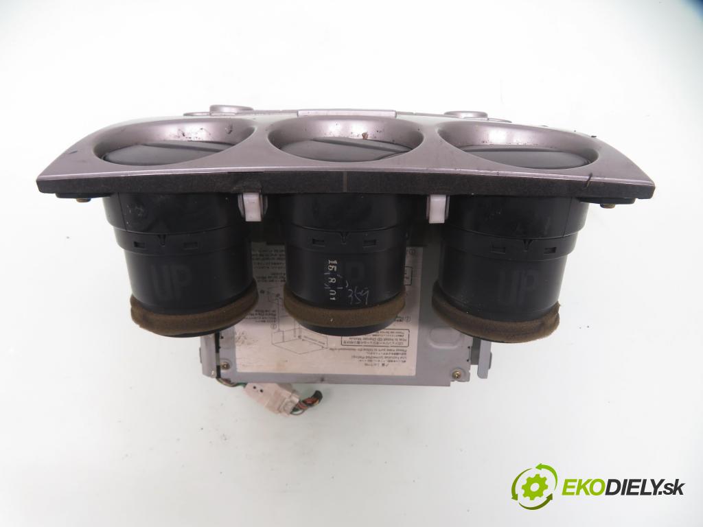 MAZDA 6 Station Wagon (GY) KOMBI 2002 89,00 2.0 DI 121 - RF5C 1998,00 RADIO CD FF011068B