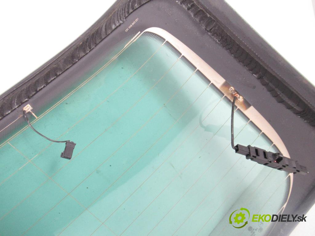 VW GOLF VI (5K1) HB 2011 155,00 2.0 GTi - CCZB 1984,00 Okno zadné kapota 