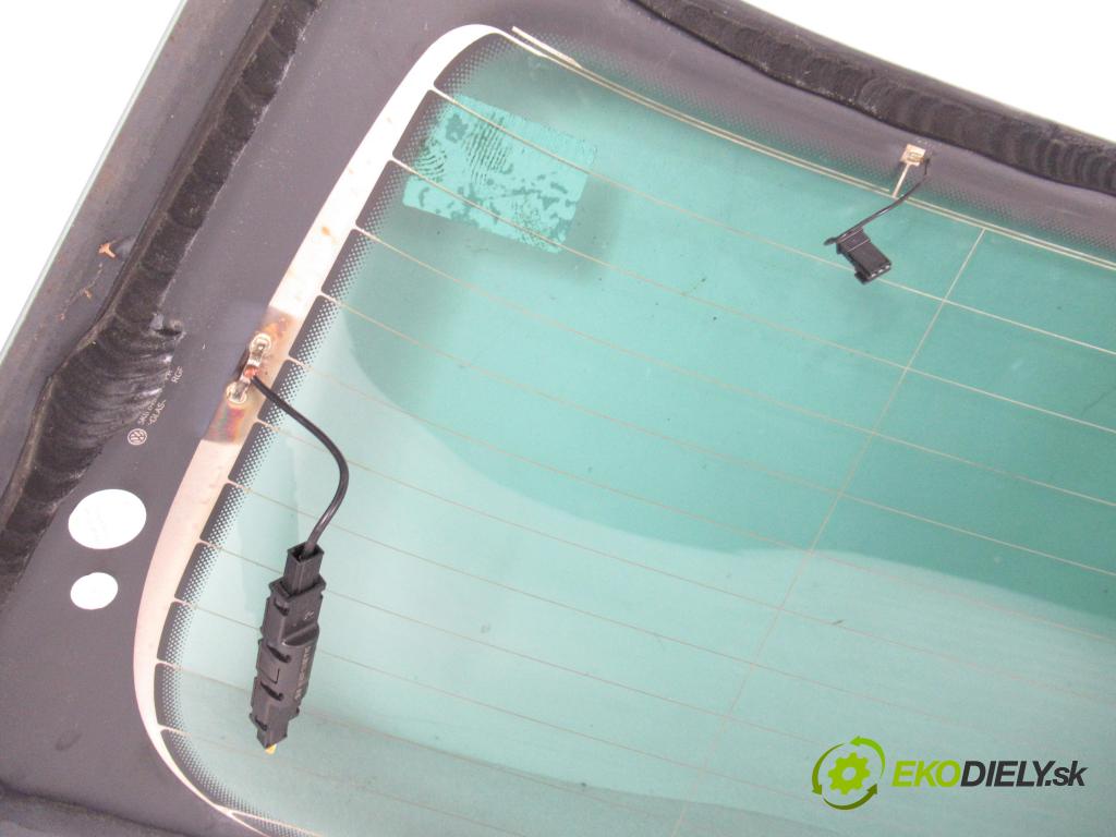 VW GOLF VI (5K1) HB 2011 155,00 2.0 GTi - CCZB 1984,00 Okno zadné kapota