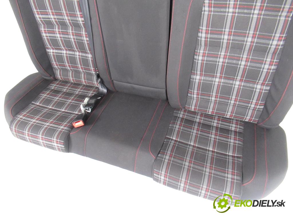 VW GOLF VI (5K1) HB 2011 155,00 2.0 GTi - CCZB 1984,00 Sedadlá, sedačky