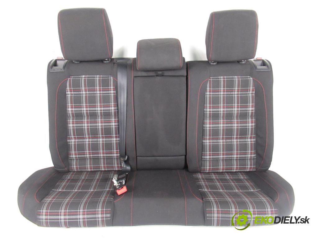 VW GOLF VI (5K1) HB 2011 155,00 2.0 GTi - CCZB 1984,00 Sedadlá, sedačky