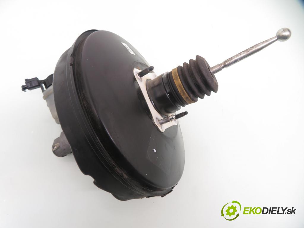 VW GOLF VI (5K1) HB 2011 155,00 2.0 GTi - CCZB 1984,00 Posilovač 1K1614105CN (Servočerpadlo)