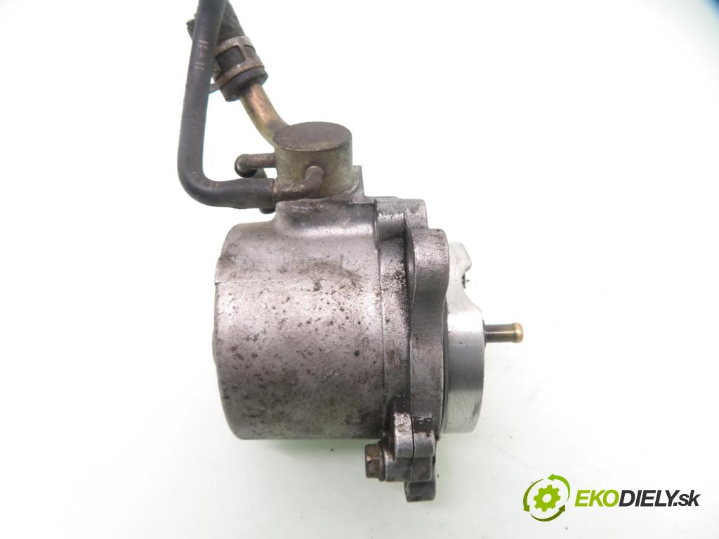 MAZDA 6 Station Wagon (GY) KOMBI 2002 89,00 2.0 DI 121 - RF5C 1998,00 Pumpa vákuová X2T58172