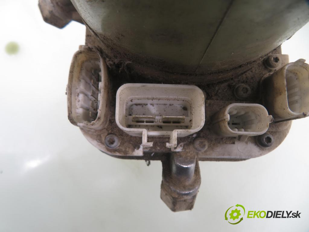 OPEL VECTRA C GTS (Z02) LIFTBACK 2003 90,00 1.8 16V 122 - Z 18 XE 1796,00 pumpa servočerpadlo HYD-EL.