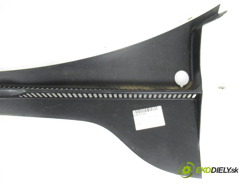 VW GOLF VI (5K1) HB 2011 155,00 2.0 GTi - CCZB 1984,00 Torpédo, plast pod čelné okno 1K1819415B (Torpédo (plast pod čelným sklom))