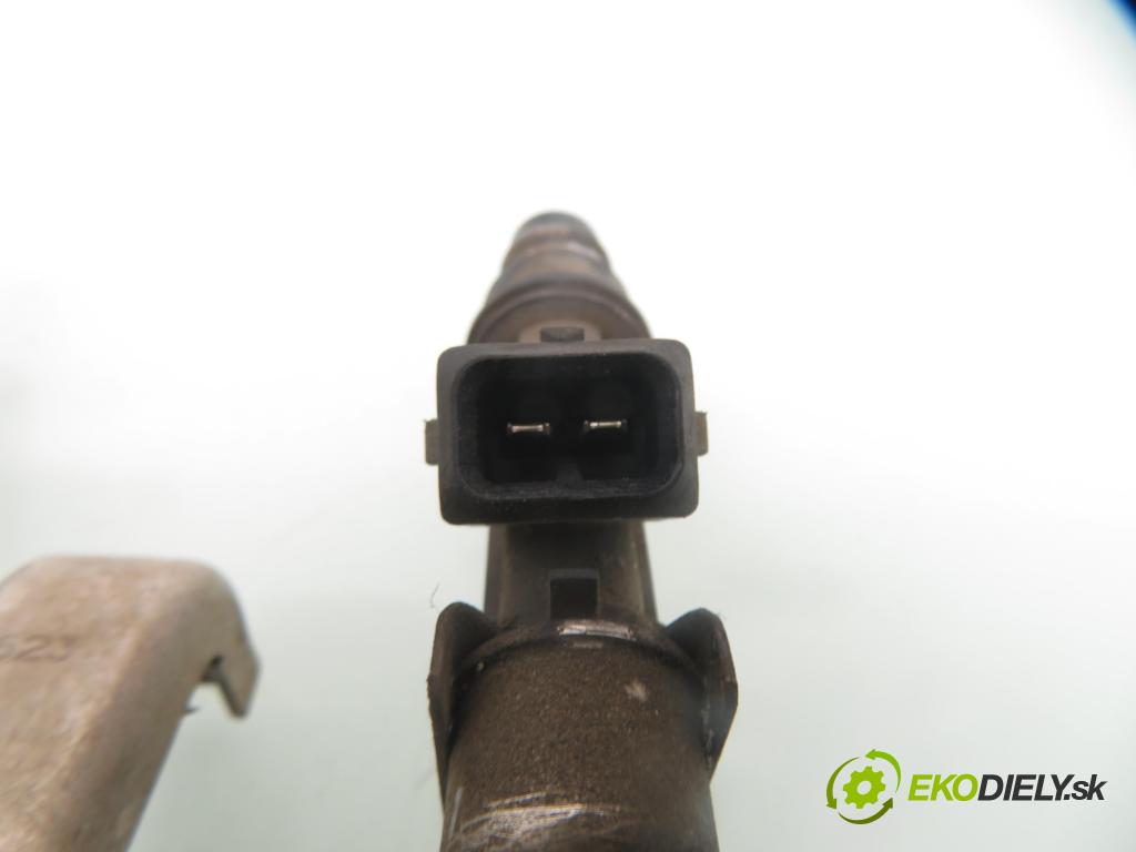 OPEL ASTRA G liftback (T98) HB 2003 66,00 1.4 16V - X 14 XE 1389,00 Lišta vstrekovacia 25313846 (Vstrekovacia lišta)