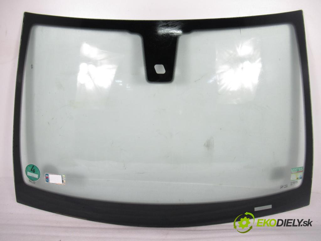 OPEL ASTRA H (A04) HB 2005 77,00 1.6 - Z 16 XEP 1598,00 Okno čelná