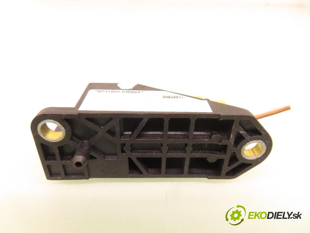 VW GOLF IV (1J1) HB 2000 81,00 1.9 TDI 110 - ASV 1896,00 Snímač nárazu 6Q0909606 (Snímač nárazu)