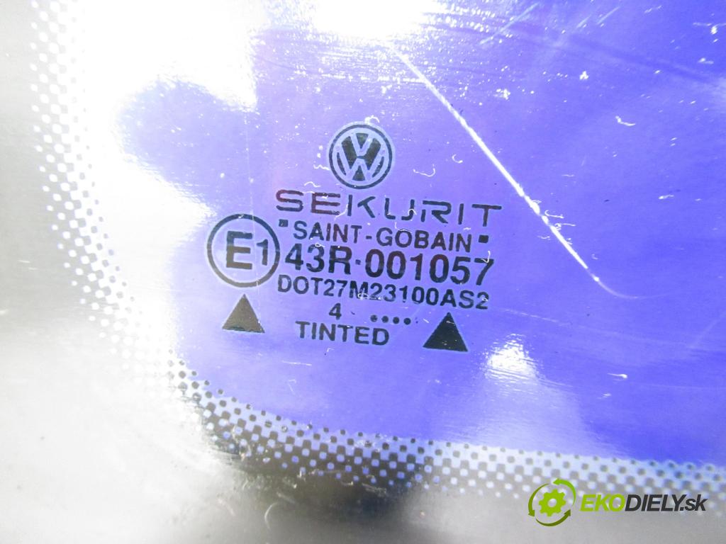 VW PASSAT B3/B4 Variant (3A5, 35I) KOMBI 1997 66,00 1.9 TDI - 1Z 1896,00 Okno zadné kapota