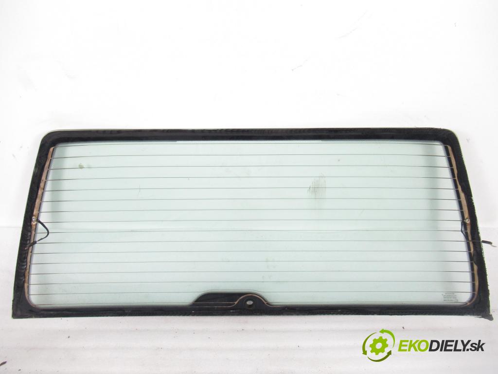 VW BORA (1J2) KOMBI 2003 96,00 1.9 TDI - ASZ 1896,00 Okno zadné kapota