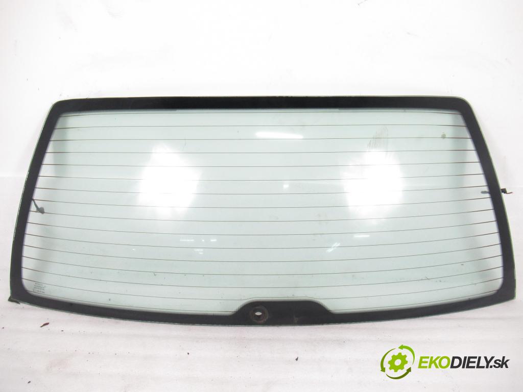 VW BORA (1J2) KOMBI 2003 96,00 1.9 TDI - ASZ 1896,00 Okno zadné kapota