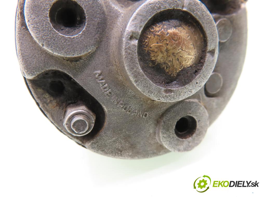 FIAT 126 (126_) FASTBACK 1991 18,00 650 652,00 startér  (Startér)