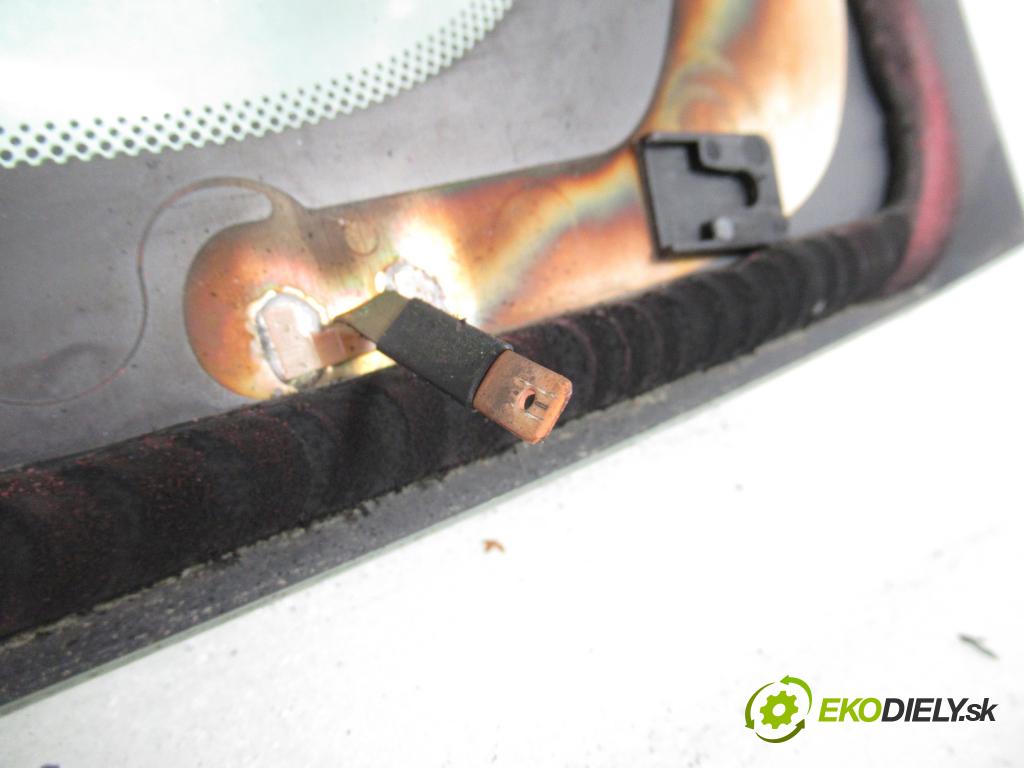 FIAT GRANDE PUNTO (199_) HB 2008 48,00 1.2 - 199 A4.000 1242,00 Okno zadné kapota 