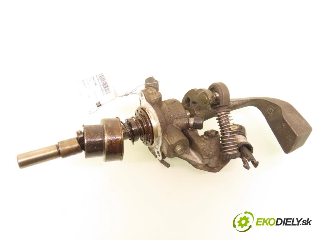 VW GOLF IV (1J1) HB 2000 81,00 1.9 TDI 110 - ASV 1896,00 Kulisa prevodovky 02J301232A