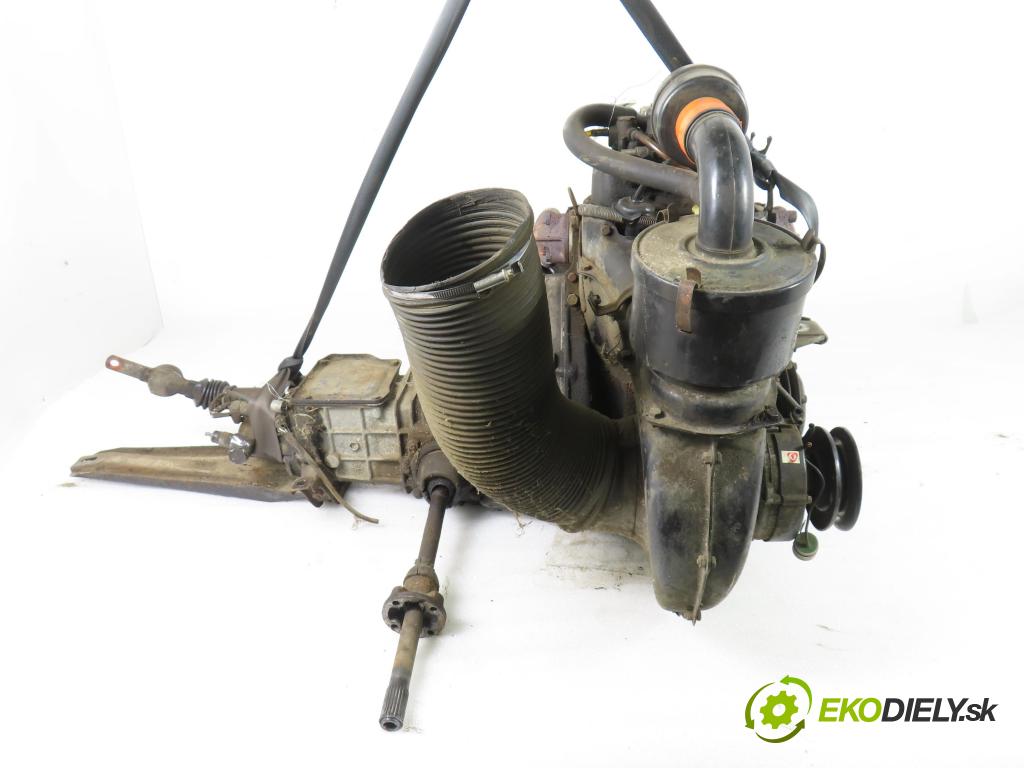 FIAT 126 (126_) FASTBACK 1991 18,00 650 652,00 Motor benz. 126A1048