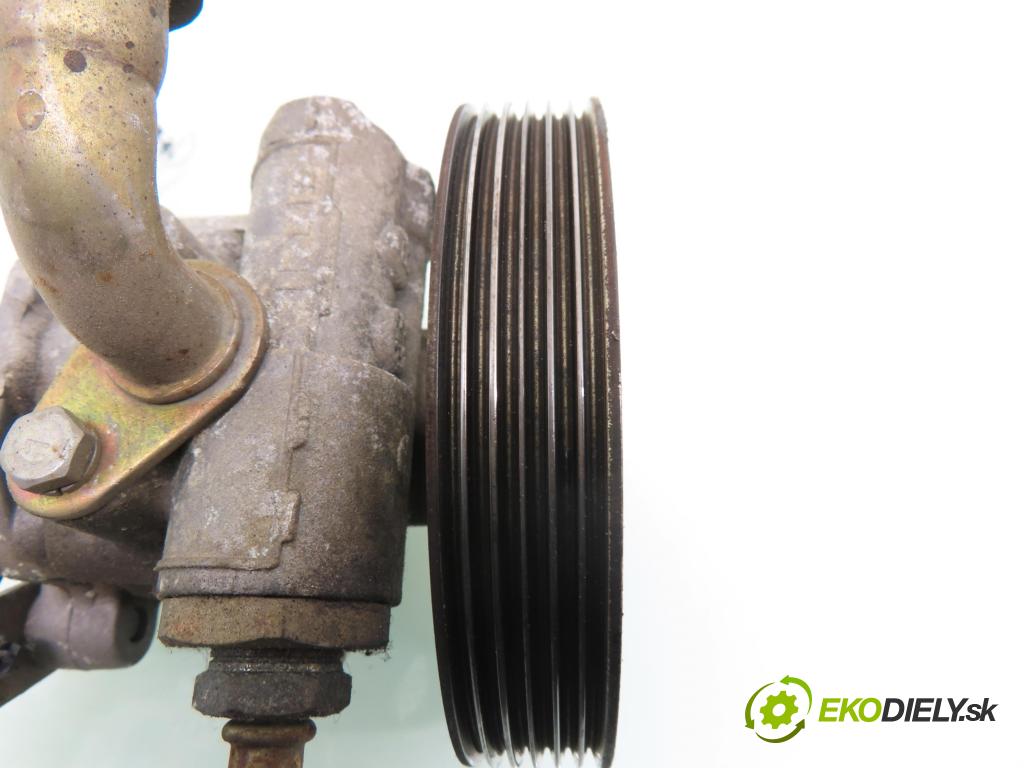 FORD FIESTA V (JH_, JD_) HB 2003 50,00 1.4 TDCi 8V 68 - F6JA 1399,00 Pumpa servočerpadlo  (Servočerpadlo)