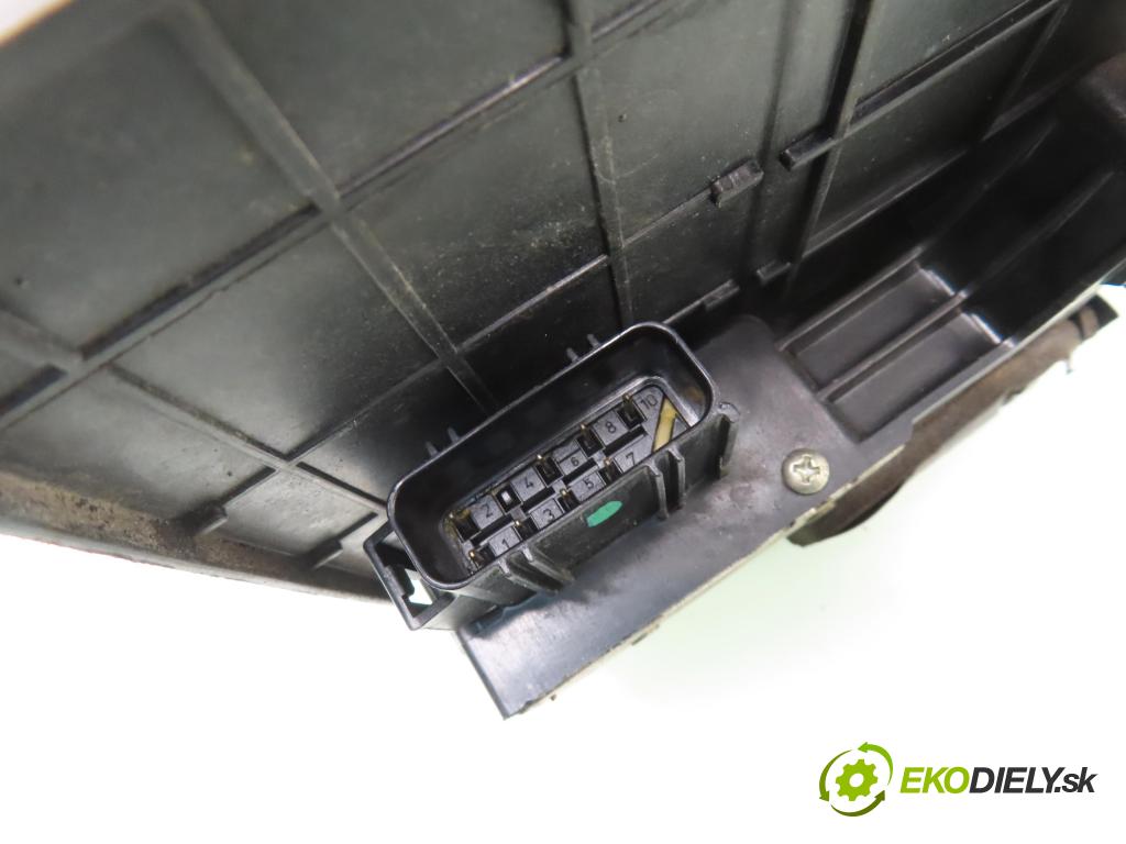 FORD FIESTA V (JH_, JD_) HB 2003 50,00 1.4 TDCi 8V 68 - F6JA 1399,00 zámok 2S51B219A64BG