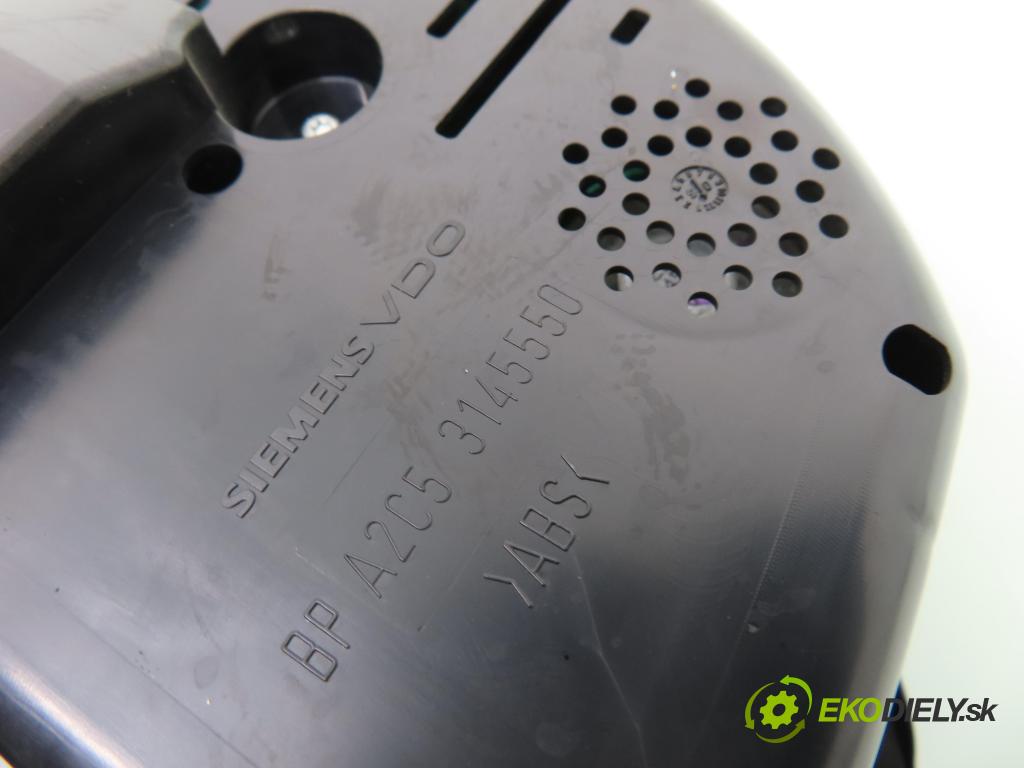 VW PASSAT B6 Variant (3C5) KOMBI 2005 103,00 2.0 TDI 16V - BKP 1968,00 Prístrojovka elektrický A2C53145550