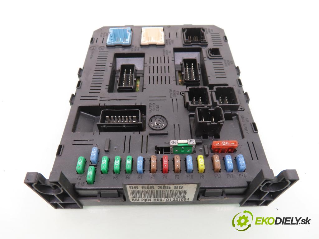 CITROEN C4 I (LC_) HB 2004 80,00 1.6 HDi 109 - 9HZ (DV6TED4) 1560,00 MODUL BSI 9656530580