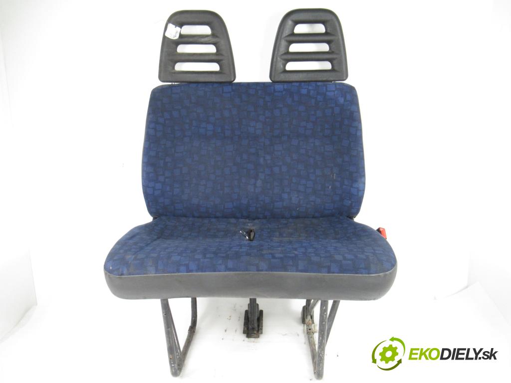 IVECO DAILY III skrzynia FURGON 2005 100,00 35 C 14, 35 S 14 - F1AE0481M 2287,00 Sedadlo CESTUJÚCI/PP