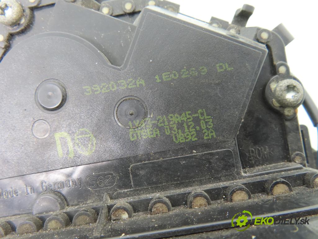 JAGUAR X-TYPE I (X400) SEDAN 2004 96,00 2.0 D 130 - FMBA 1998,00 zámok 1X43219A45CL