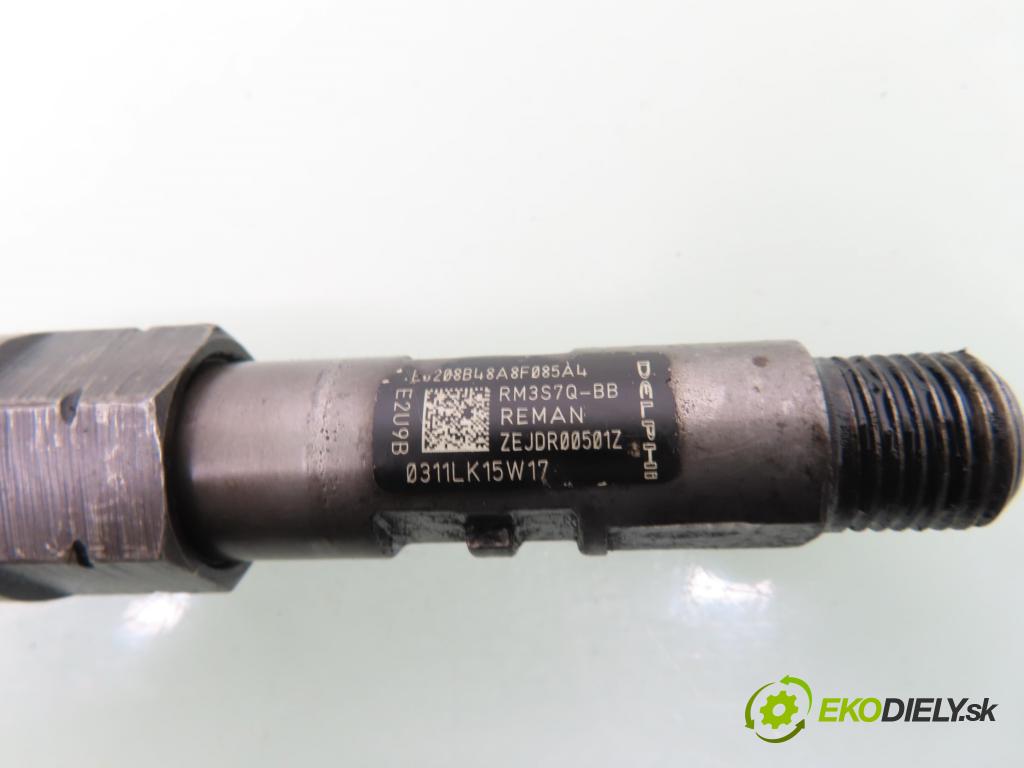 JAGUAR X-TYPE I (X400) SEDAN 2004 96,00 2.0 D 130 - FMBA 1998,00 vstrekovač 3S7Q9K546BB ; EJDR00501Z (Vstrekovač paliva)